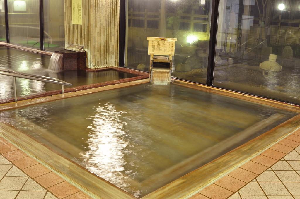 Royal Hotel Yamanaka Onsen Kajikaso 加賀市 エクステリア 写真