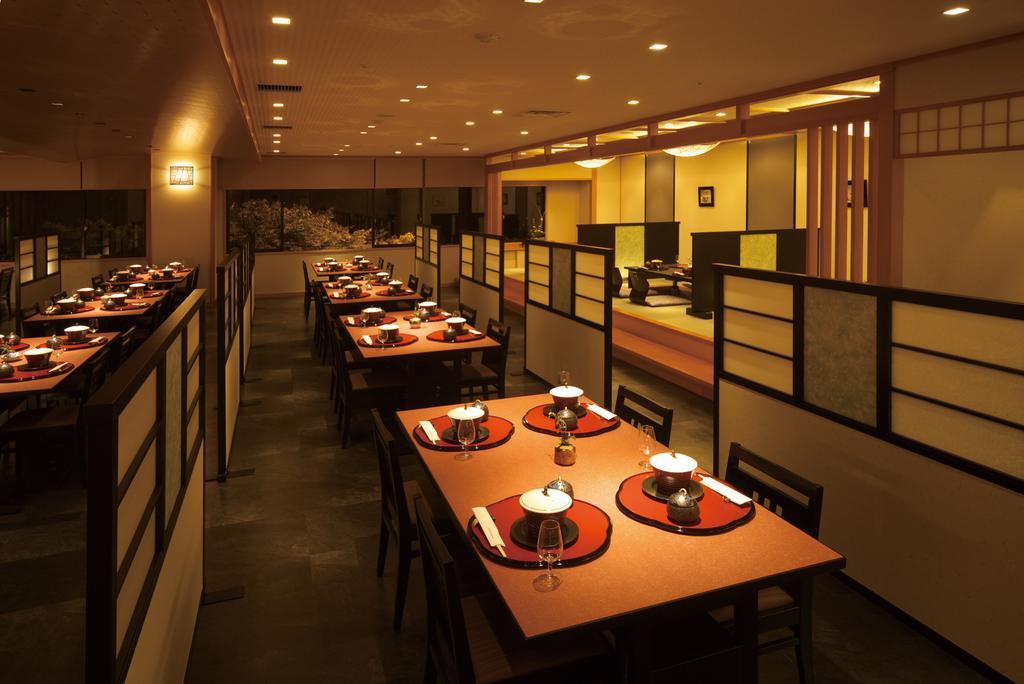 Royal Hotel Yamanaka Onsen Kajikaso 加賀市 エクステリア 写真