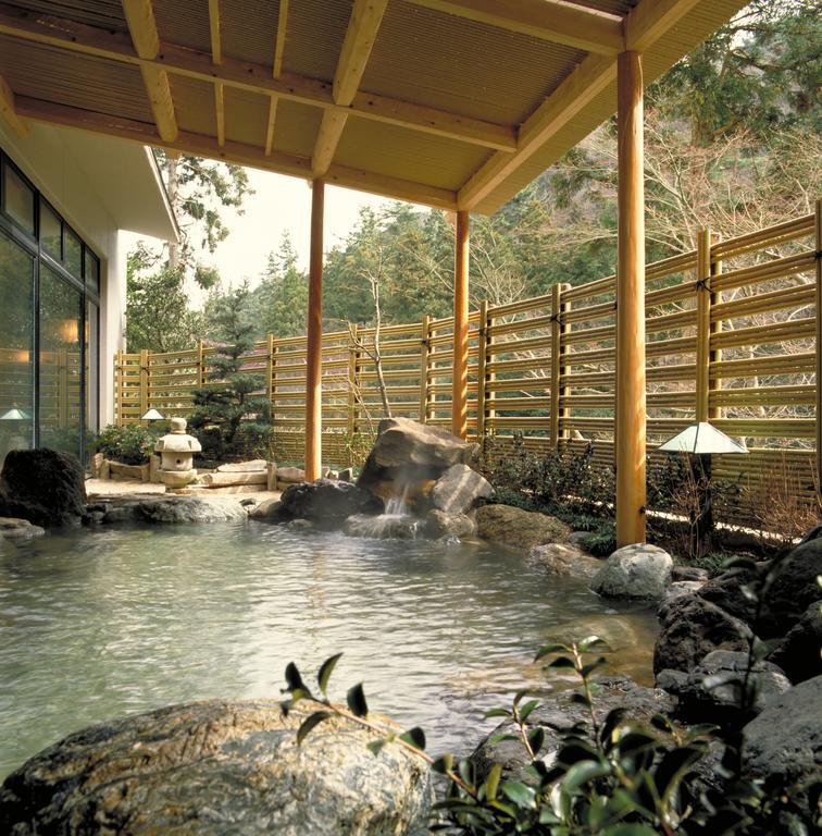 Royal Hotel Yamanaka Onsen Kajikaso 加賀市 エクステリア 写真