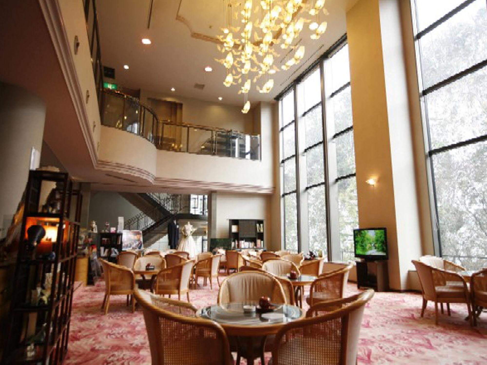 Royal Hotel Yamanaka Onsen Kajikaso 加賀市 エクステリア 写真