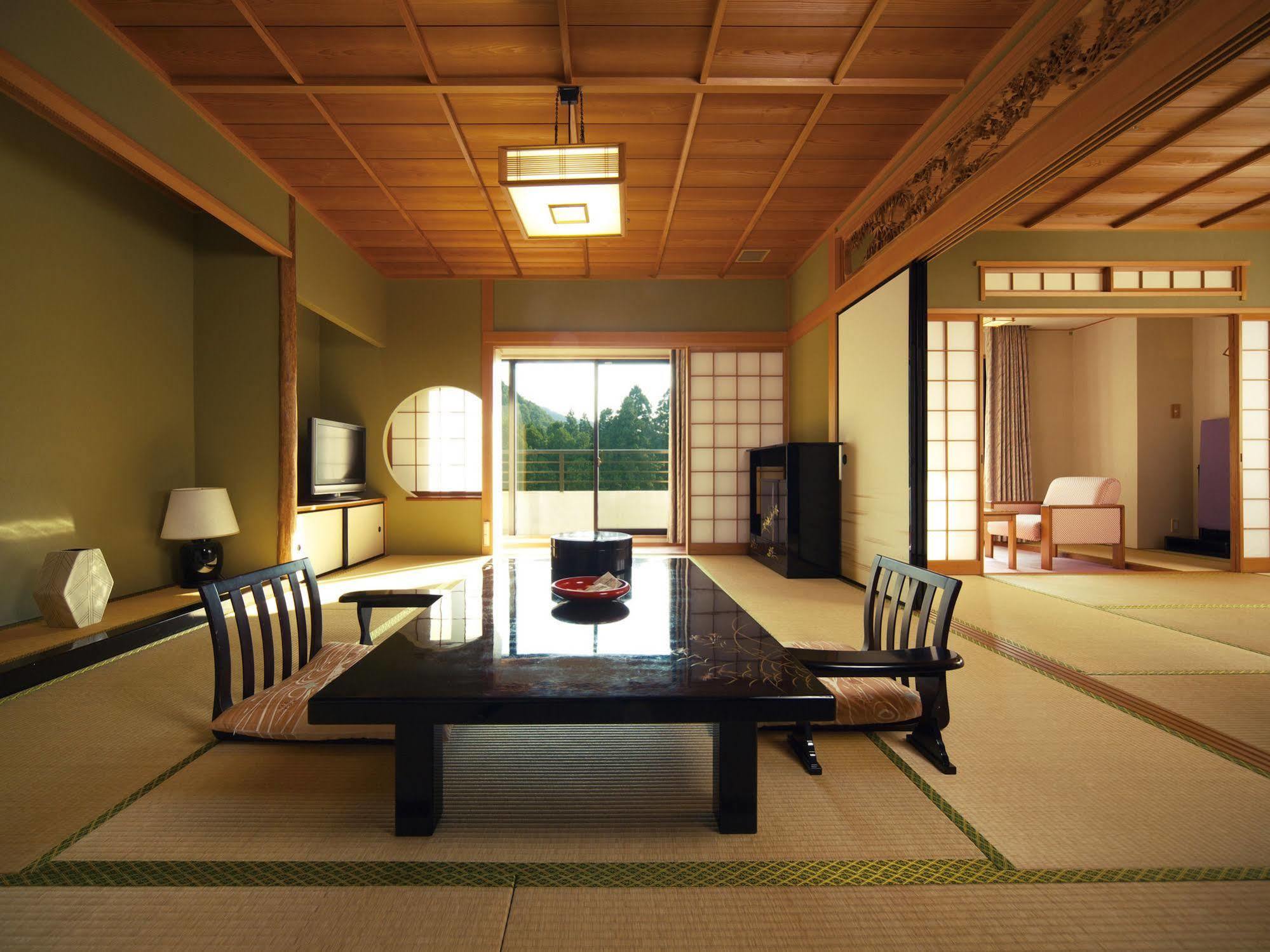 Royal Hotel Yamanaka Onsen Kajikaso 加賀市 エクステリア 写真